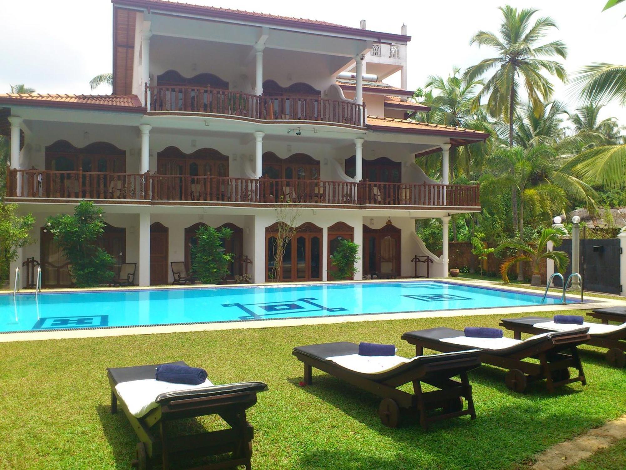 Sandali Walauwa Bentota Luaran gambar
