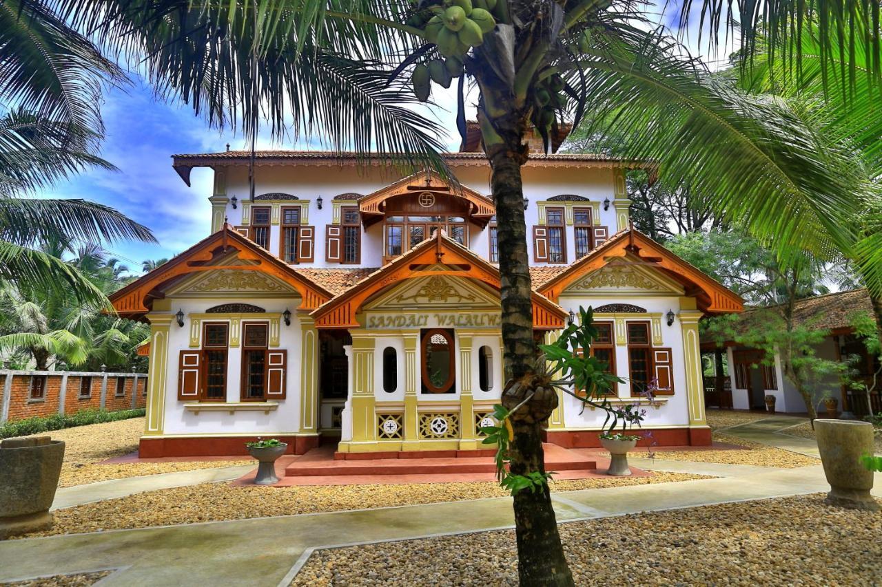Sandali Walauwa Bentota Luaran gambar