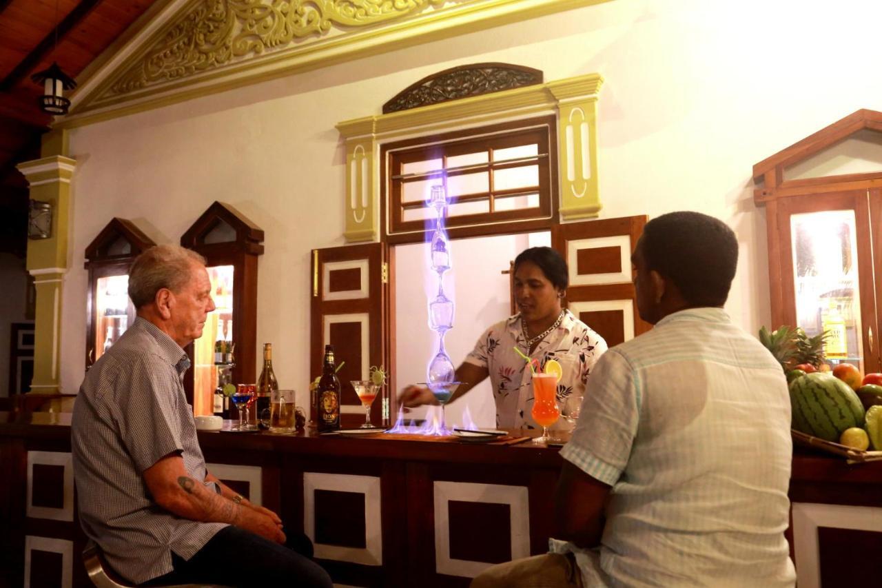 Sandali Walauwa Bentota Luaran gambar