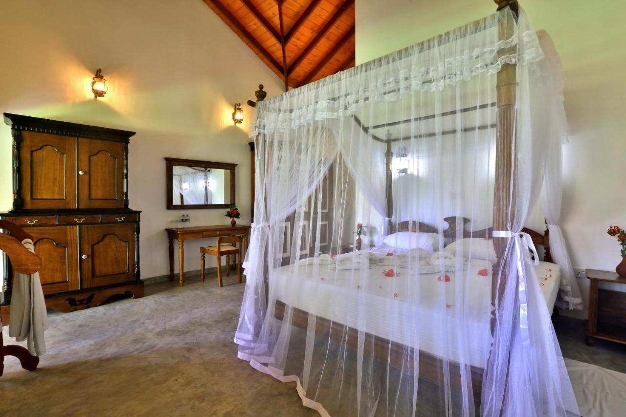 Sandali Walauwa Bentota Luaran gambar